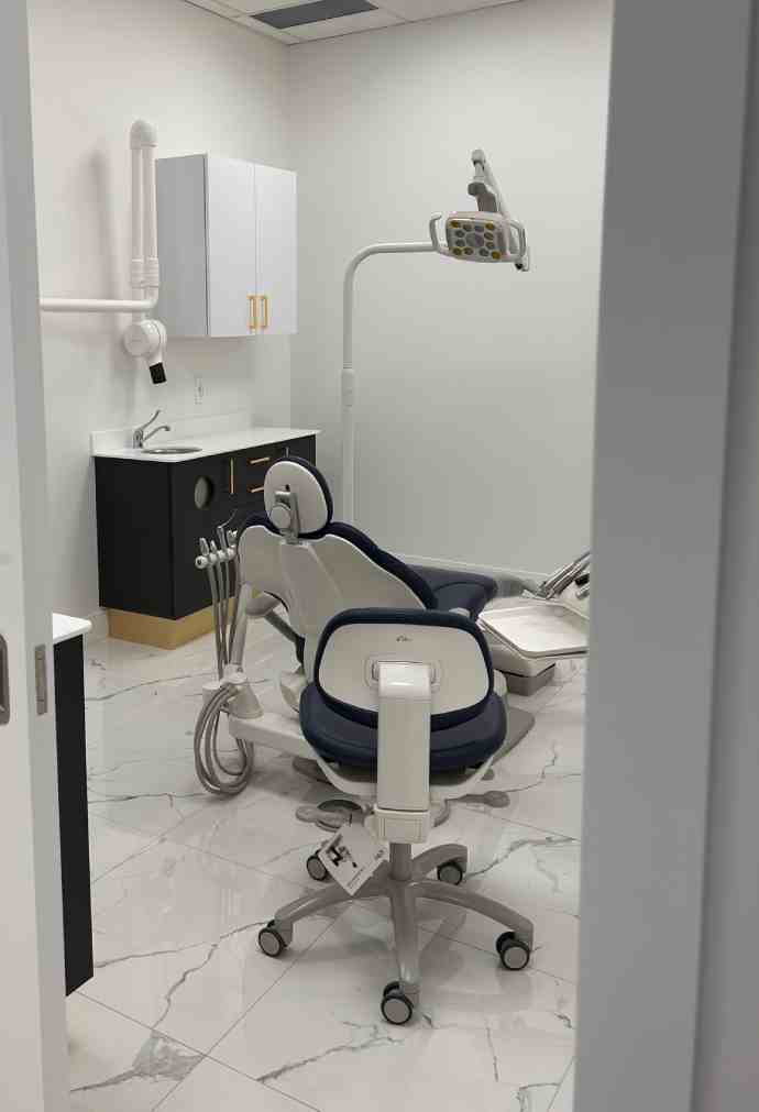 A Dental chair in the Alpah